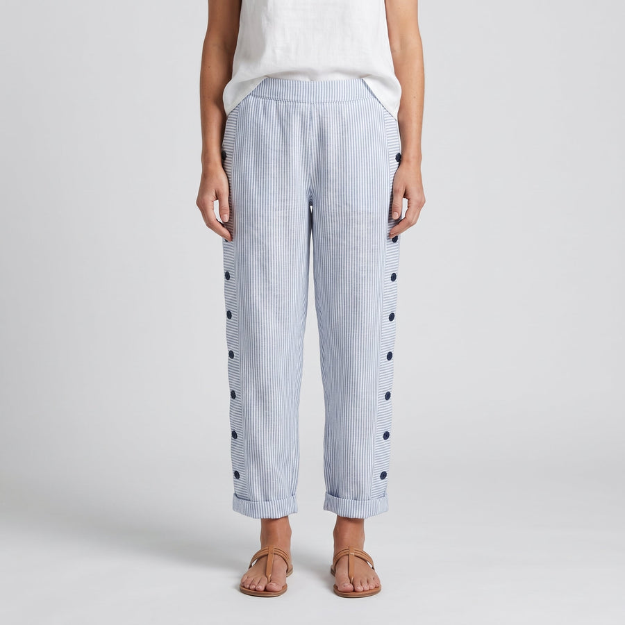 Pantalon femme a rayures avec boutons contrastes - Chic et fluide